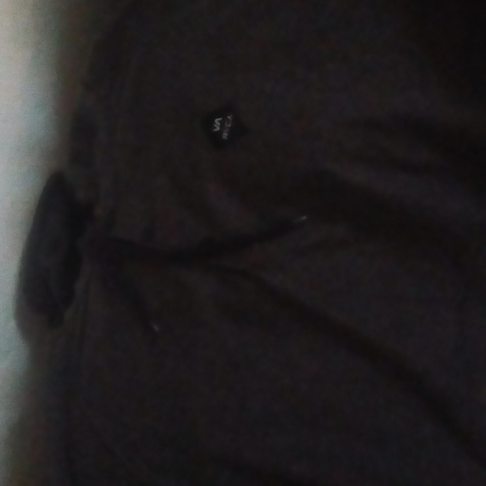 Mens l rvca hoodie. Super fresh.